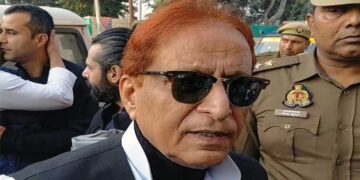 आजम खान को कोर्ट से बड़ा झटका... 2 पैन कार्ड केस में बढ़ी सजा, जुर्माना भी कई गुना ज्यादा