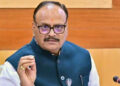 UP में डॉक्टरों पर सरकार का प्रहार, डिप्टी CM ब्रजेश पाठक के आदेश पर 5 डॉक्टर बर्खास्त