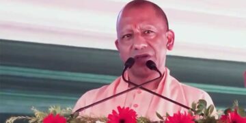 UP में गोशालाओं से होगी कमाई की नई शुरुआत! IIT कानपुर की तकनीक से योगी सरकार लाएगी कृषि क्रांति