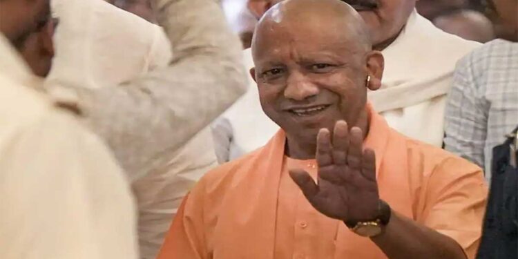 यूपी कैबिनेट में होने वाला है बड़ा खेल, कल 3:30 बजे विस्तार, कई मंत्रियों की छुट्टी तय?, इन नेताओं को गया फोन