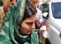 DIG ऑफिस पहुंचीं सपा सांसद इकरा हसन, फिर अचानक पुलिस ने लिया हिरासत में; पार्किंग विवाद से मचा हंगामा