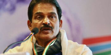 केरल में CM चेहरे पर सस्पेंस खत्म, वायरल चिट्ठी ने बदल दिया पूरा खेल, वेणुगोपाल सबसे आगे