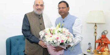 यूपी में विभाग बंटवारे में देरी से बढ़ी हलचल, अमित शाह से मिल सकते हैं पंकज चौधरी; नई बीजेपी टीम पर भी चर्चा संभव