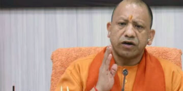 UP में बड़ा सियासी फेरबदल तय, योगी कैबिनेट से लेकर बीजेपी संगठन तक बदलाव की तैयारी तेज
