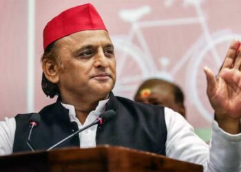 चुनाव खत्म होते ही संकट याद आ गया, PM मोदी की अपील पर अखिलेश यादव का बड़ा हमला