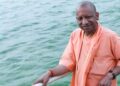 गोरखनाथ मंदिर में CM योगी का जनता दरबार! 150 लोगों की सुनी फरियाद, अधिकारियों को दी सख्त चेतावनी