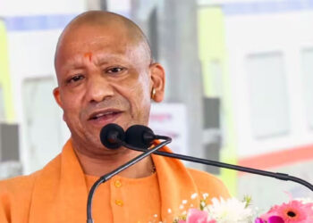 राष्ट्र से बढ़कर कुछ नहीं, प्रयागराज में CM योगी का बड़ा संदेश, आधुनिक युद्ध और टेक्नोलॉजी पर दिया जोर