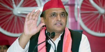 UP Election 2027: अखिलेश यादव का बड़ा चुनावी संकल्प, 'सरकार बनते ही अयोध्या को बनाएंगे विश्वस्तरीय धार्मिक नगरी'