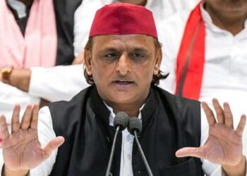 राम मंदिर चढ़ावा विवाद पर अखिलेश यादव का बड़ा हमला, बोले- 'भगवान जब FIR दर्ज करेंगे तब कैसे बचेंगे?'