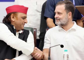 UP Election 2027: सपा-कांग्रेस में सीट शेयरिंग पर बनी सहमति? राहुल-अखिलेश की जोड़ी फिर मैदान में उतरने की तैयारी