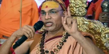 Shankaracharya Case Twist: 'दबाव में दर्ज कराई थी FIR', आशुतोष ब्रह्मचारी का बड़ा दावा, रामभद्राचार्य से जुड़े नए आरोपों से मचा हड़कंप
