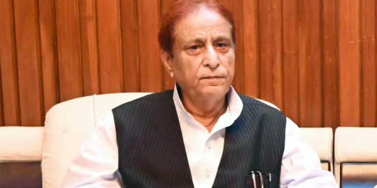 Azam Khan News: आजम खान को बड़ा झटका! आयकर विभाग ने रद्द की जौहर ट्रस्ट की 12AB टैक्स छूट, बढ़ीं मुश्किलें