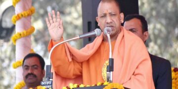 Unnao में CM Yogi का विपक्ष पर बड़ा हमला, बोले- ‘खर-दूषण जैसे थे सपा के सत्तापोषित माफिया’