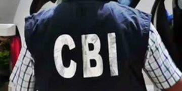 661 करोड़ के सरकारी फंड घोटाले में बड़ा एक्शन! CBI की चंडीगढ़ से दिल्ली तक रेड, IAS-IFS अधिकारियों के ठिकानों पर छापेमारी