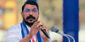 यूपी 2027 में किसके साथ जाएंगे चंद्रशेखर आजाद? BSP-SP गठबंधन पर दिया ऐसा जवाब, बढ़ गई सियासी हलचल