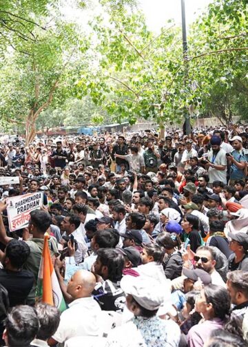 जंतर-मंतर पर उभरा शिक्षा का बड़ा मुद्दा! धर्मेंद्र प्रधान के इस्तीफे की मांग के साथ CJP ने रखीं 5 अहम मांगें
