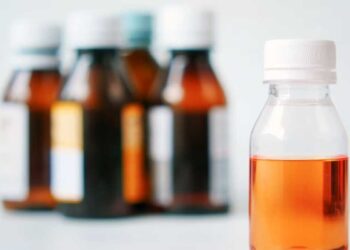 Cough Syrup New Rules: अब कफ सिरप पर सरकार की सख्ती, दशकों पुरानी छूट खत्म; दवा कंपनियों को मानने होंगे नए नियम