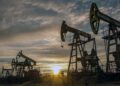 Iran-US Deal का असर! 4% लुढ़का Crude Oil, क्या अब भारत में सस्ता होगा पेट्रोल-डीजल? जानिए पूरी गणित