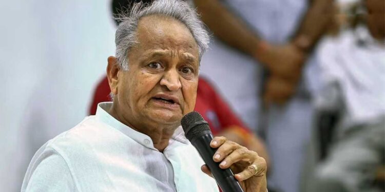 Congress President बनने से रह गया था एक कदम दूर? अशोक गहलोत का बड़ा दावा, बोले- 'मेरे साथ साजिश हुई'