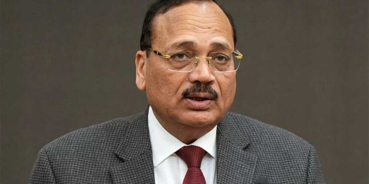 NEET Re-Exam से पहले 1600 छात्रों की बढ़ी टेंशन! एडमिट कार्ड डाउनलोड नहीं, SC पहुंची याचिका पर CJI ने सुनवाई से किया इनकार