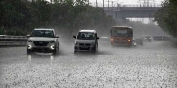 यह 9 दिन की देरी या बड़ी राहत? मानसून ने दी दस्तक, 24 राज्यों के लिए मौसम विभाग का बड़ा अलर्ट