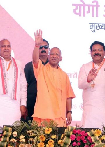 CM Yogi in Moradabad: 365 करोड़ की परियोजनाओं की सौगात, सपा पर साधा निशाना, बोले- 'अब यूपी में नो कर्फ्यू, नो दंगा'