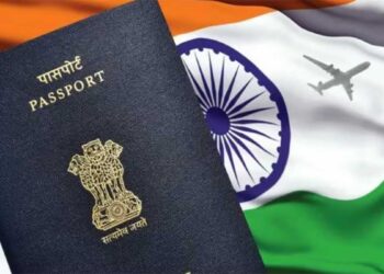 Indian Passport पर छिड़ी बहस के बीच Election Commission का बड़ा बयान, जानिए SIR में क्या है इसकी वैधता