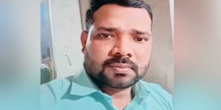 Deoria News: होर्मुज के पास तेल टैंकर हादसे में देवरिया के युवक की मौत, आखिरी कॉल के बाद टूट गया था संपर्क
