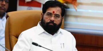 यूपी 2027 को लेकर बड़ा दावा! सपा-कांग्रेस पर बरसे शिंदे गुट के नेता, बोले- सरकार तो NDA की ही बनेगी