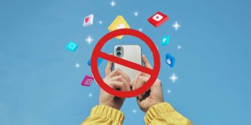 मलेशिया का बड़ा फैसला! अब 16 साल से कम उम्र के बच्चे नहीं बना सकेंगे Facebook-Instagram अकाउंट