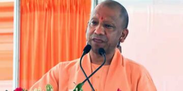 बलरामपुर में CM योगी का बड़ा हमला! बोले- 2017 से पहले गरीबों का राशन खा जाते थे सपा के गुंडे