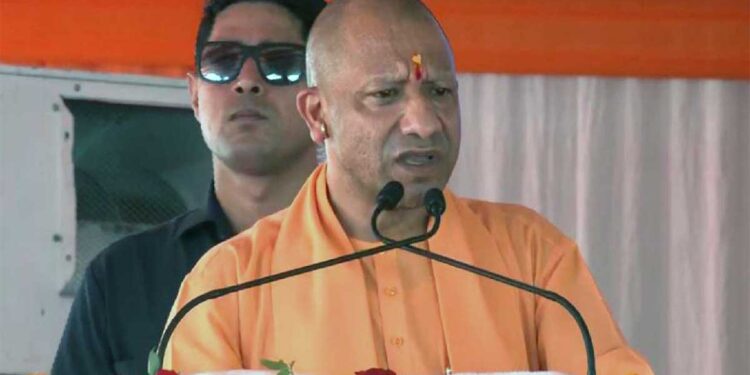 अलीगढ़ को CM योगी का मेगा गिफ्ट! 462 करोड़ की 85 परियोजनाओं का शुभारंभ, डिफेंस कॉरिडोर से बदलेगी जिले की तस्वीर