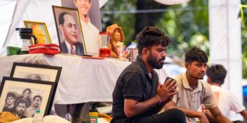 Sonam Wangchuk ने तोड़ा अनशन, लेकिन CJP का बड़ा ऐलान! Abhijeet Dipke बोले- 'धर्मेंद्र प्रधान के इस्तीफे तक जारी रहेगा Protest'