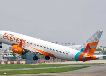 Air India Express Restart: US-Iran तनाव कम होते ही West Asia के लिए फिर शुरू हुई उड़ानें, ओमान और कुवैत की सर्विस बहाल