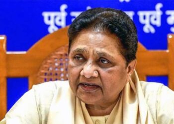 UP Election 2027: मायावती की बढ़ीं मुश्किलें? चंद्रशेखर के बाद अब Chirag Paswan की पार्टी ने भी BSP के वोट बैंक पर साधा निशाना