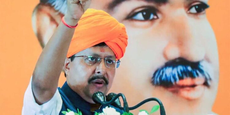 Jammu दौरे पर BJP अध्यक्ष नितिन नवीन का कांग्रेस पर बड़ा हमला, बोले- 'मोदी सरकार न होती तो लाल चौक पर तिरंगा नहीं लहराता'