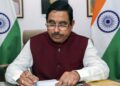 Education Ministry Update: धर्मेंद्र प्रधान का इस्तीफा मंजूर, अब प्रह्लाद जोशी संभालेंगे शिक्षा मंत्रालय की जिम्मेदारी