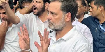 Jantar Mantar Advisory पर भड़के Rahul Gandhi, DU से पूछा- 'छात्रों को रोकने की हिम्मत कैसे हुई?'