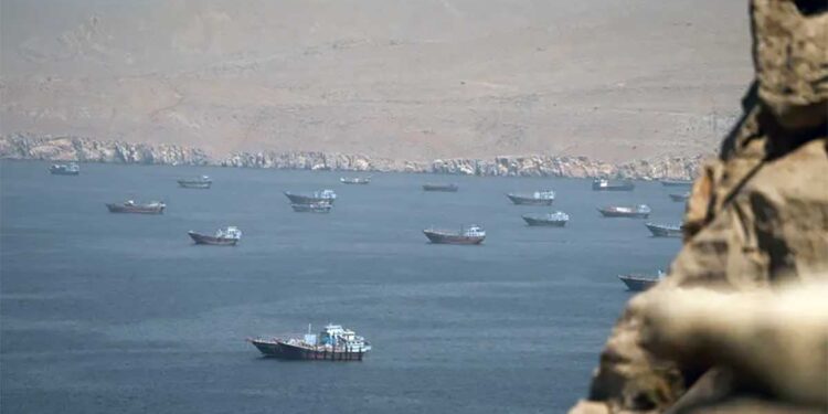 Hormuz Strait Attack: ईरान के हमले के बाद भारत का सख्त रुख, 11 भारतीयों में 10 सुरक्षित, एक अब भी लापता