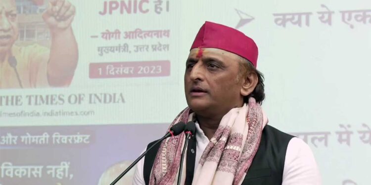 JPNIC पर अखिलेश यादव का BJP पर बड़ा हमला, बोले- “बीजेपी के लोगों का बस चले तो पूरी बीजेपी ही बेच दें”