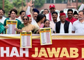 Parliament Monsoon Session: गतिरोध खत्म होने के संकेत, अमित शाह के जवाब पर विपक्ष ने रखी बड़ी शर्त