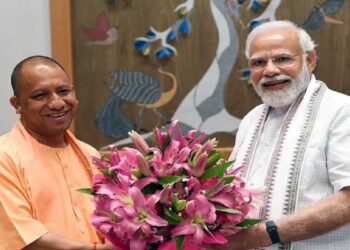 PM Modi से मिले CM Yogi, यूपी के इन मुद्दों पर हुई चर्चा; Nitin Nabin से मुलाकात ने बढ़ाई सियासी हलचल