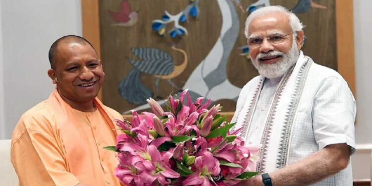 PM Modi से मिले CM Yogi, यूपी के इन मुद्दों पर हुई चर्चा; Nitin Nabin से मुलाकात ने बढ़ाई सियासी हलचल