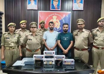 Kannauj में कार से मिला 10KG Gold, कीमत जानकर रह जाएंगे हैरान, 15.39 करोड़ का सोना बरामद