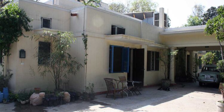 Lutyens Bungalows पर करोड़ों का खर्च, 12 साल में Maintenance Cost ने छुआ 547 करोड़ का आंकड़ा