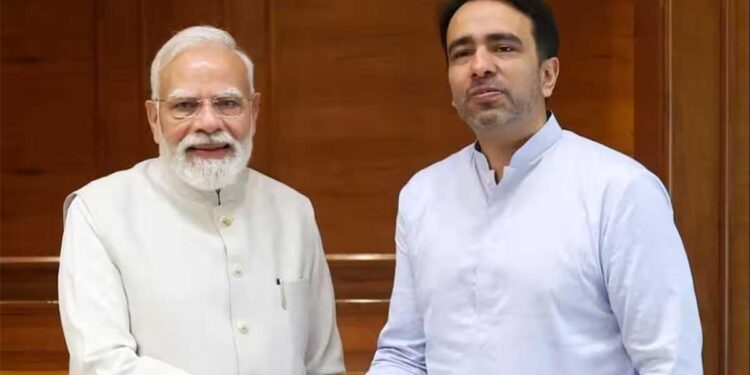 अखिलेश के तंज के बीच PM Modi से मिले जयंत चौधरी, मुलाकात के बाद बताई अंदर की बात!