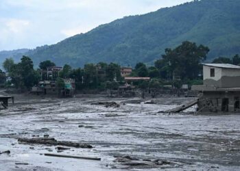 Nepal Flood: 30 से ज्यादा देशों के सैकड़ों लोग लापता, 36 घंटे बाद भी जारी Rescue Operation; हालात बेहद गंभीर