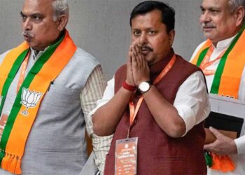 Vande Mataram Row: कांग्रेस के फैसले पर BJP का बड़ा पलटवार, नितिन नवीन बोले- सम्मान से कोई समझौता नहीं