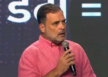 Rahul Gandhi Prayagraj Speech: छात्रों के बीच बोले राहुल गांधी- ‘हिंदुस्तान में रोजगार के सारे रास्ते बंद’, AI और डेटा पर भी कही बड़ी बात