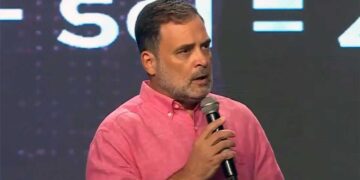 Rahul Gandhi Prayagraj Speech: छात्रों के बीच बोले राहुल गांधी- ‘हिंदुस्तान में रोजगार के सारे रास्ते बंद’, AI और डेटा पर भी कही बड़ी बात